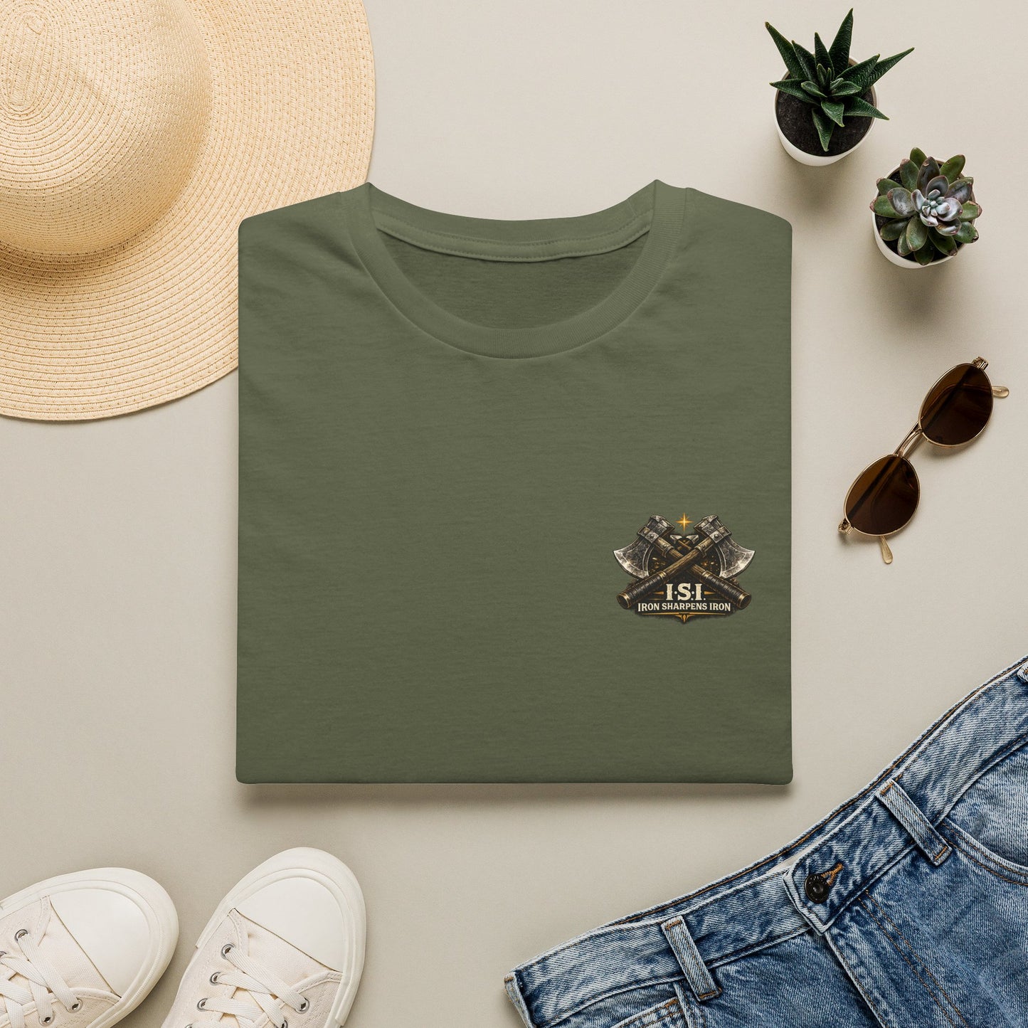 T-Shirt - Rustic Hunting Badge "ISI Outfitters" Chest Logo