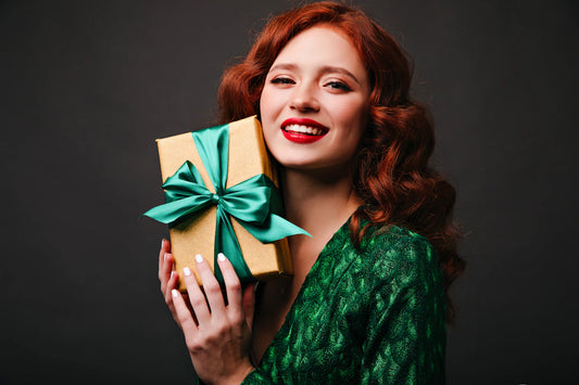 The Art of Combining Fashion and Function in Gifts