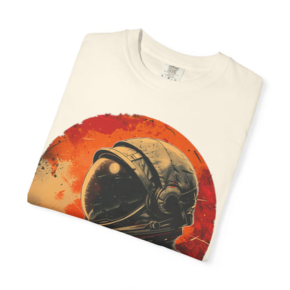 Astronaut Retro Moon T-Shirt — Vintage Space Helmet Graphic Tee