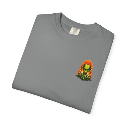 Alien Barber Shop T-shirt | Retro Sci-Fi Skull Barber Design