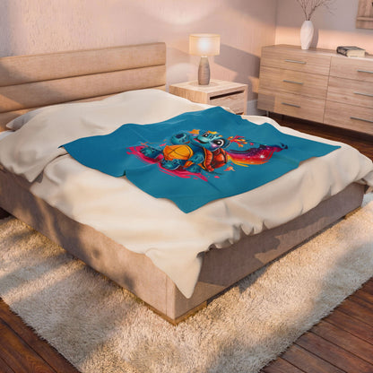 Cute Rainbow Turtle Velveteen Plush Blanket — Soft Kids Throw with Crowned Turtle Design